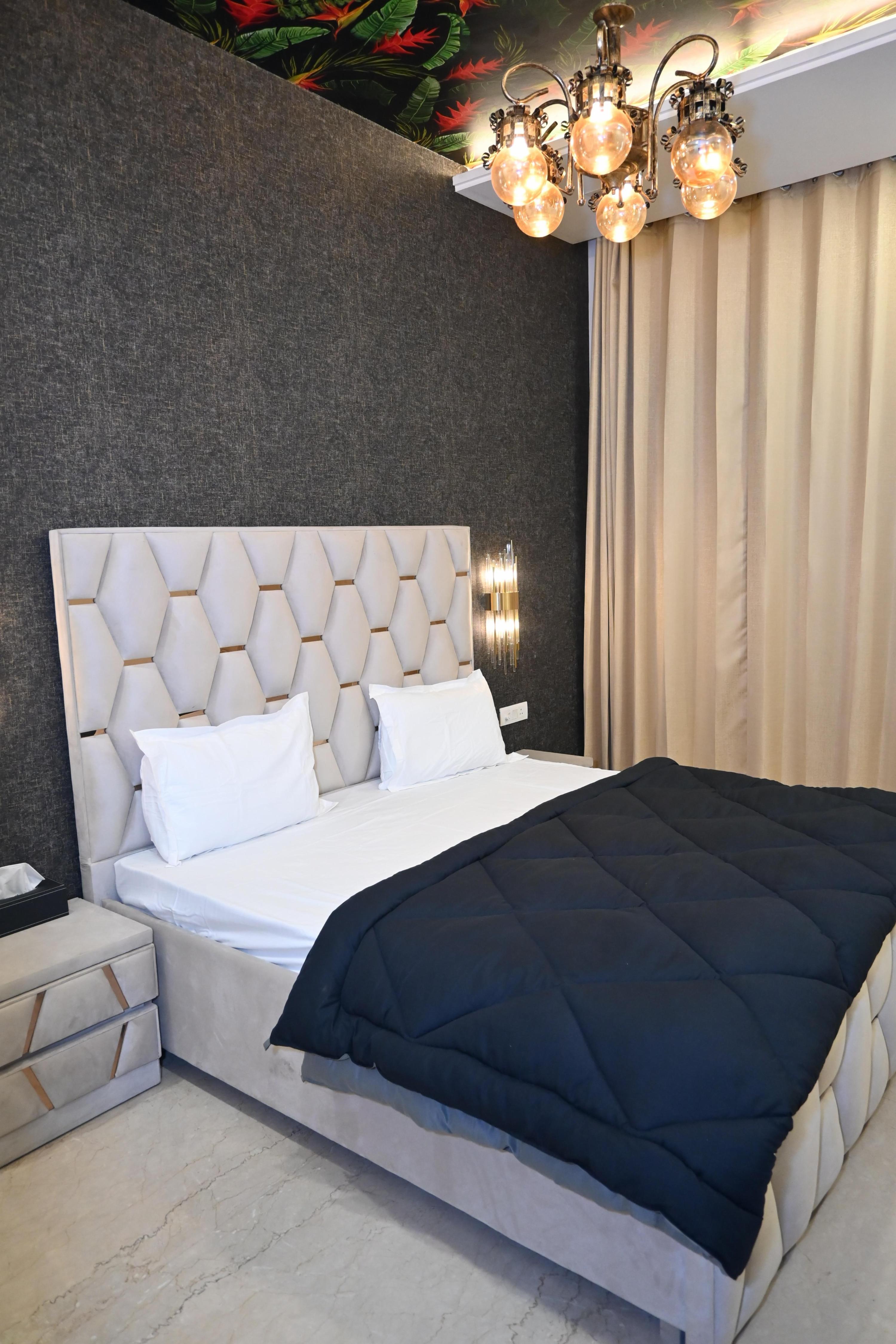 Mughal Bliss 4BHK by Bellus Living | @Galleria - Tap to explore photos