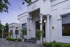 Corbett The Regnum Resort