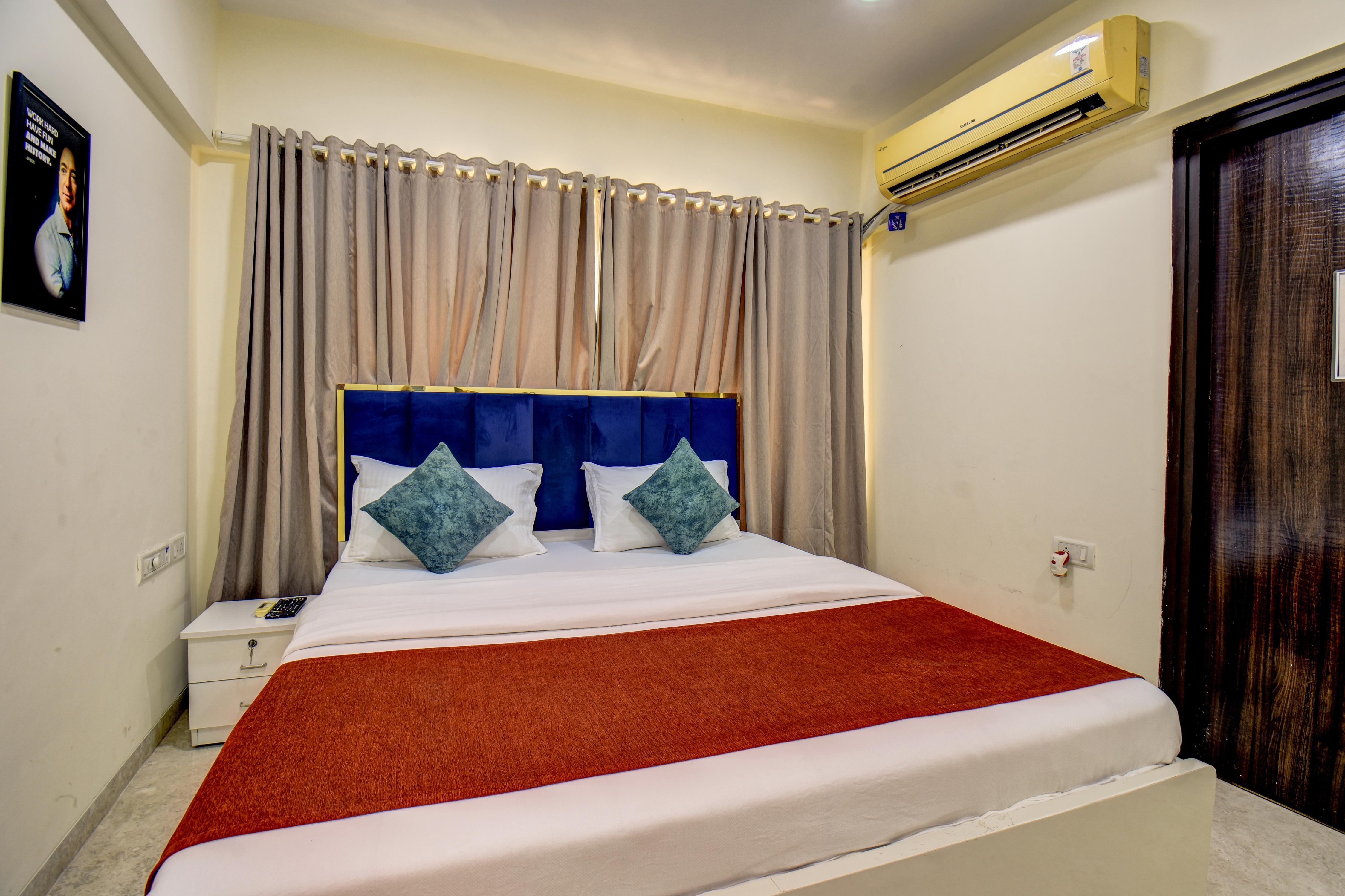 BKC Mordern Apartments with Breakfast Room Type - Deluxe Double Room with Private Detached Washroom