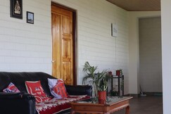 Coral Paradise Homestay