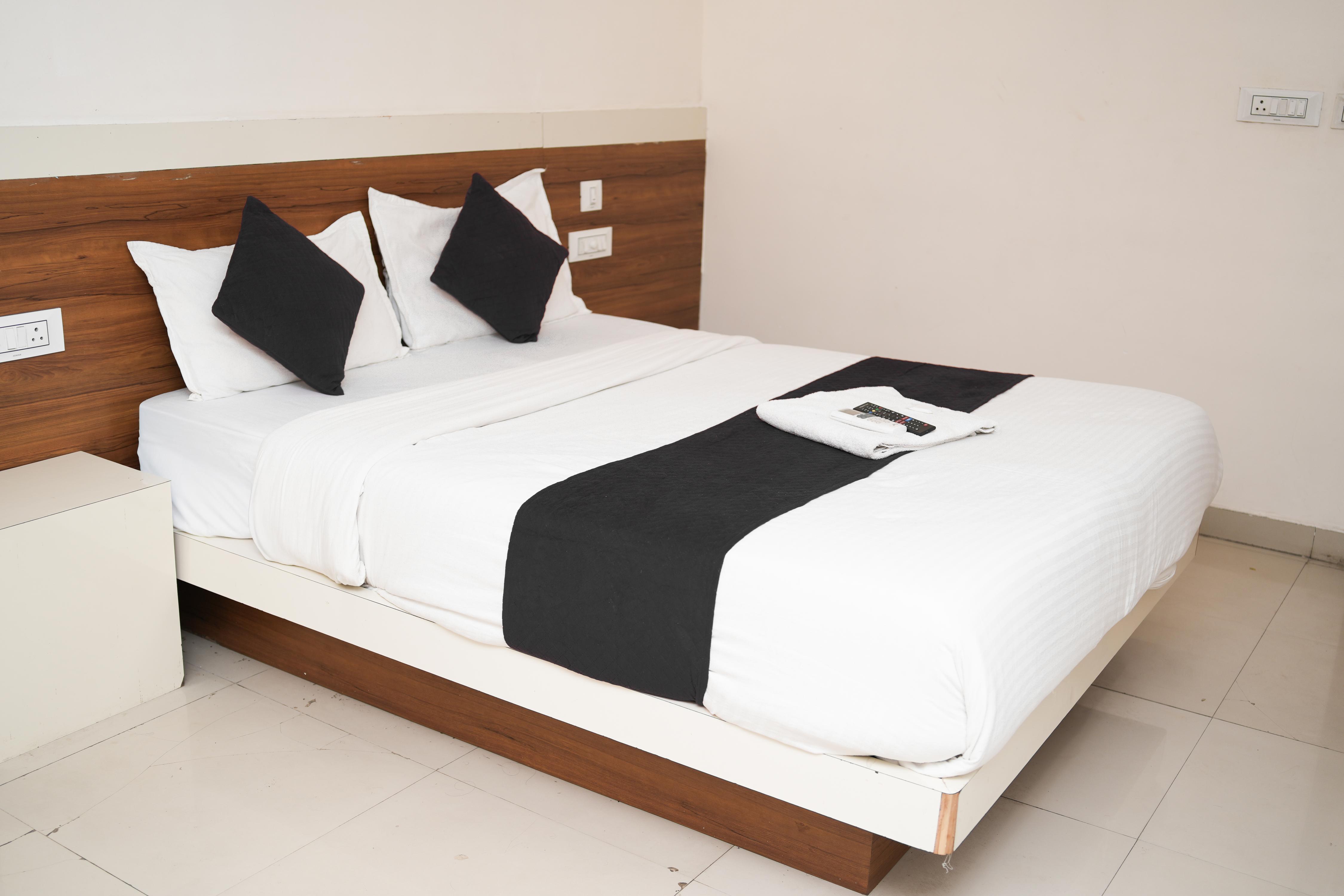 Hotel Stay Prime - Tap to explore photos