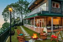 ELIVAAS 3 BHK With Attic room & Bonfire | Fleur De Lis