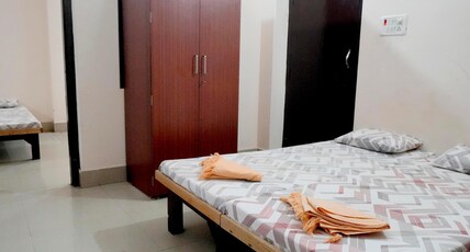 Banaras Gully House | Dorms & Rooms Room Type - Triple Room with Balcony