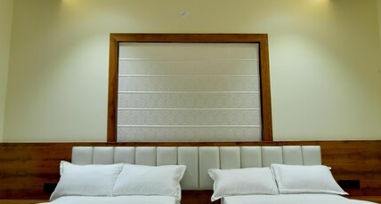 Yashvrinda Room Type - SUPERIOR TWIN ROOM