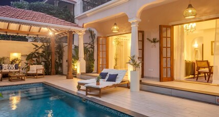 ELIVAAS Signature 4 BHK with Pvt pool & Bar | PinkSky Room Type - ELIVAAS 4 BHK with Pvt pool & Bar | PinkSky