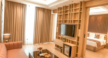 NAMAMI BY ZENQ BANKHANDI Room Type - EXECUTIVE SUITE