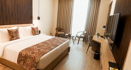 NAMAMI BY ZENQ BANKHANDI Room Type - SUPERIOR MOUNTAIN VIEW ROOM