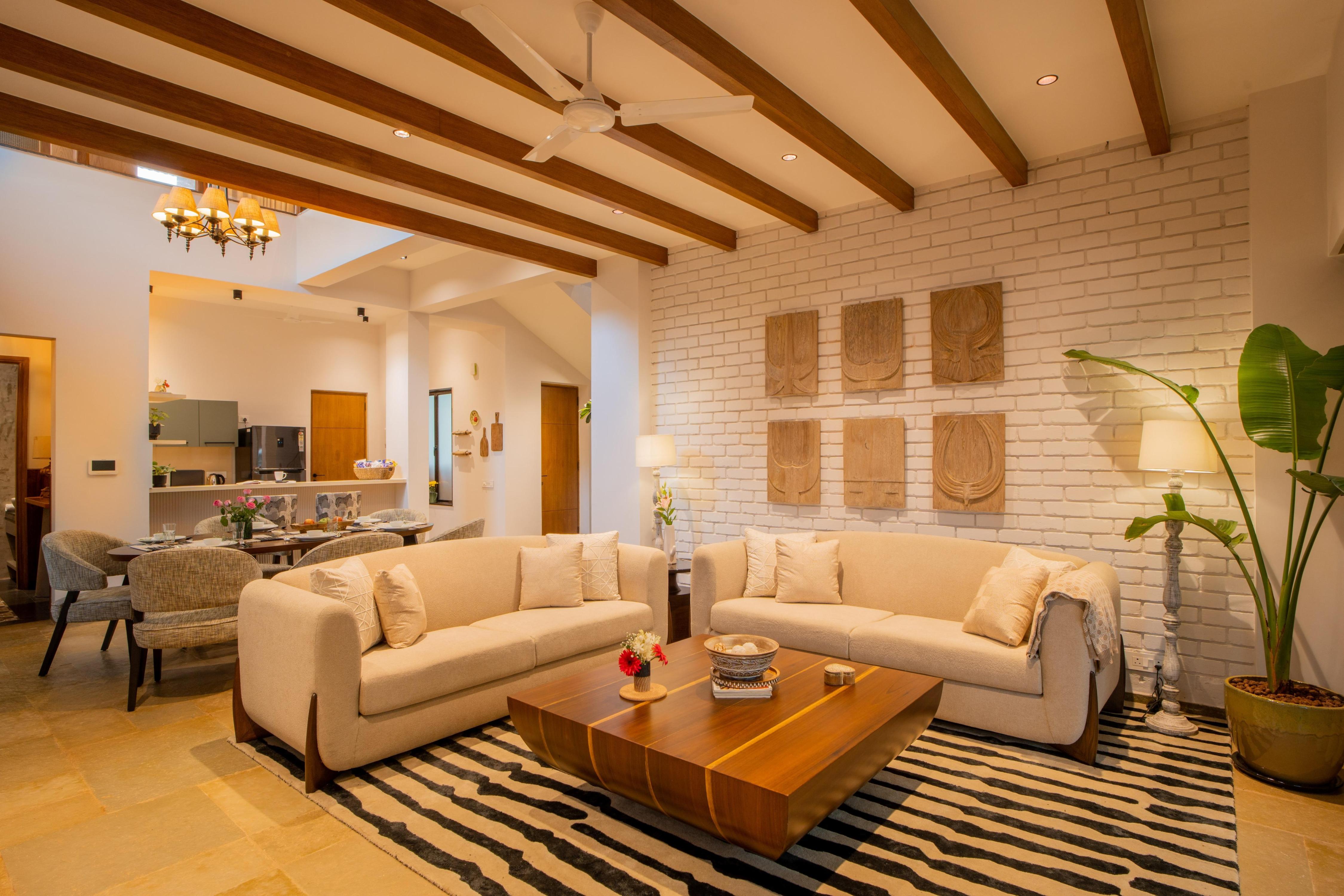 4 BHK Villa with a Pvt Pool & Gazebo in Assagao - Tap to explore photos