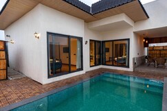 2BHK Pool Villa by Palm Villa | BBQ | Patio