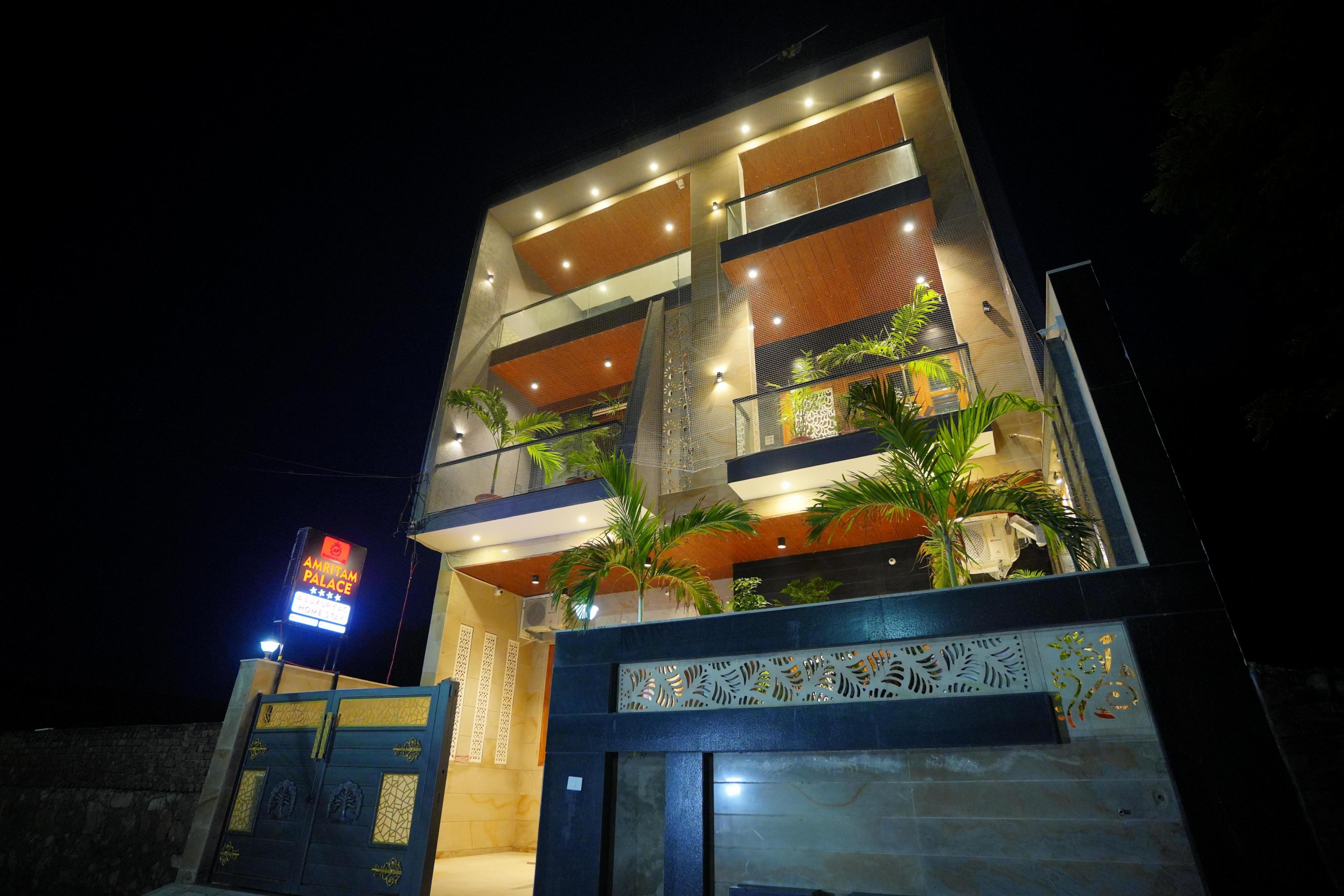 Amritam Palace A Luxury AC Home Stay