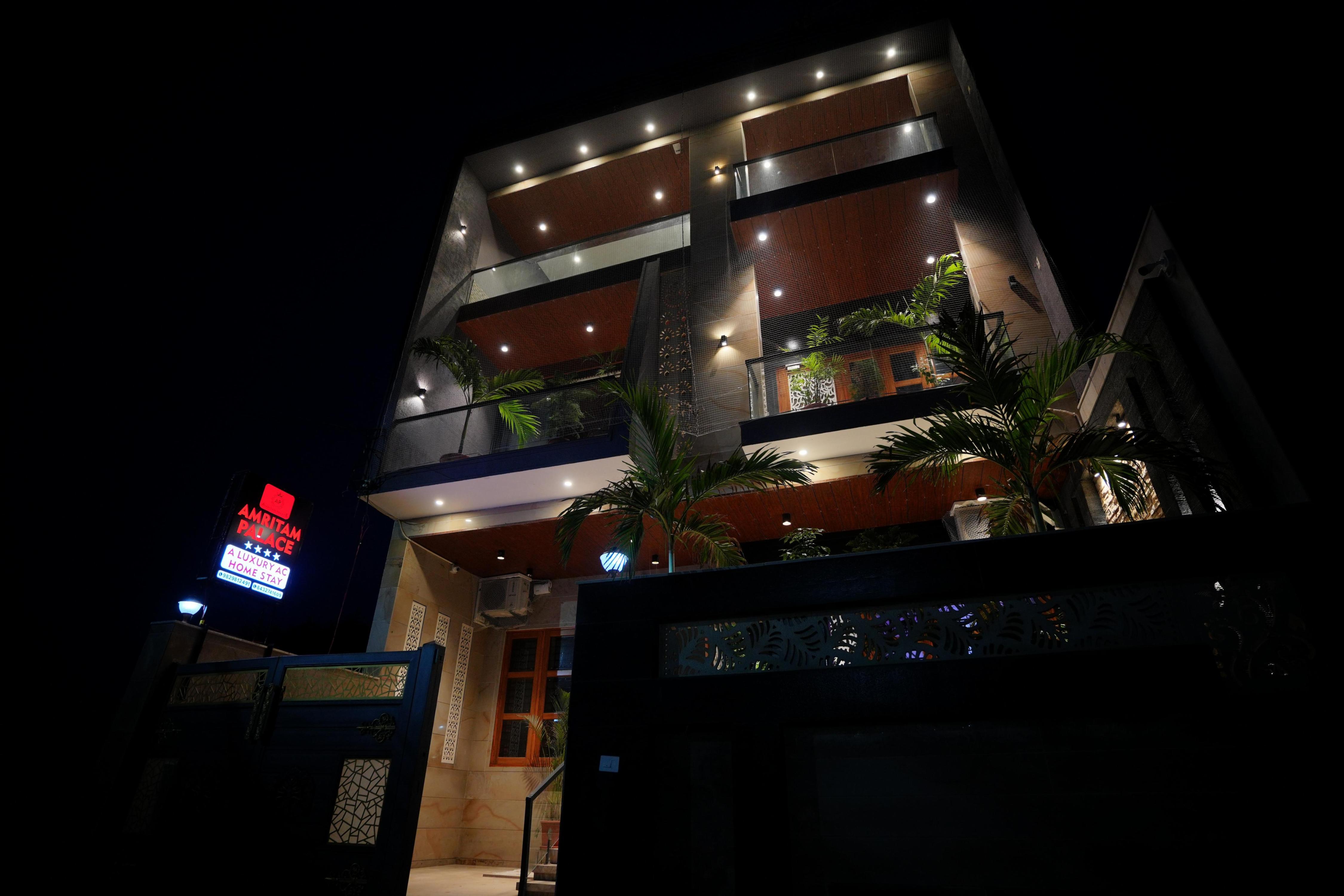 Amritam Palace A Luxury AC Home Stay - Tap to explore photos