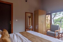 Spacious room with scenic views