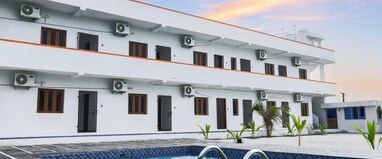 La Piscine Farm House (With Swimming Pool)
