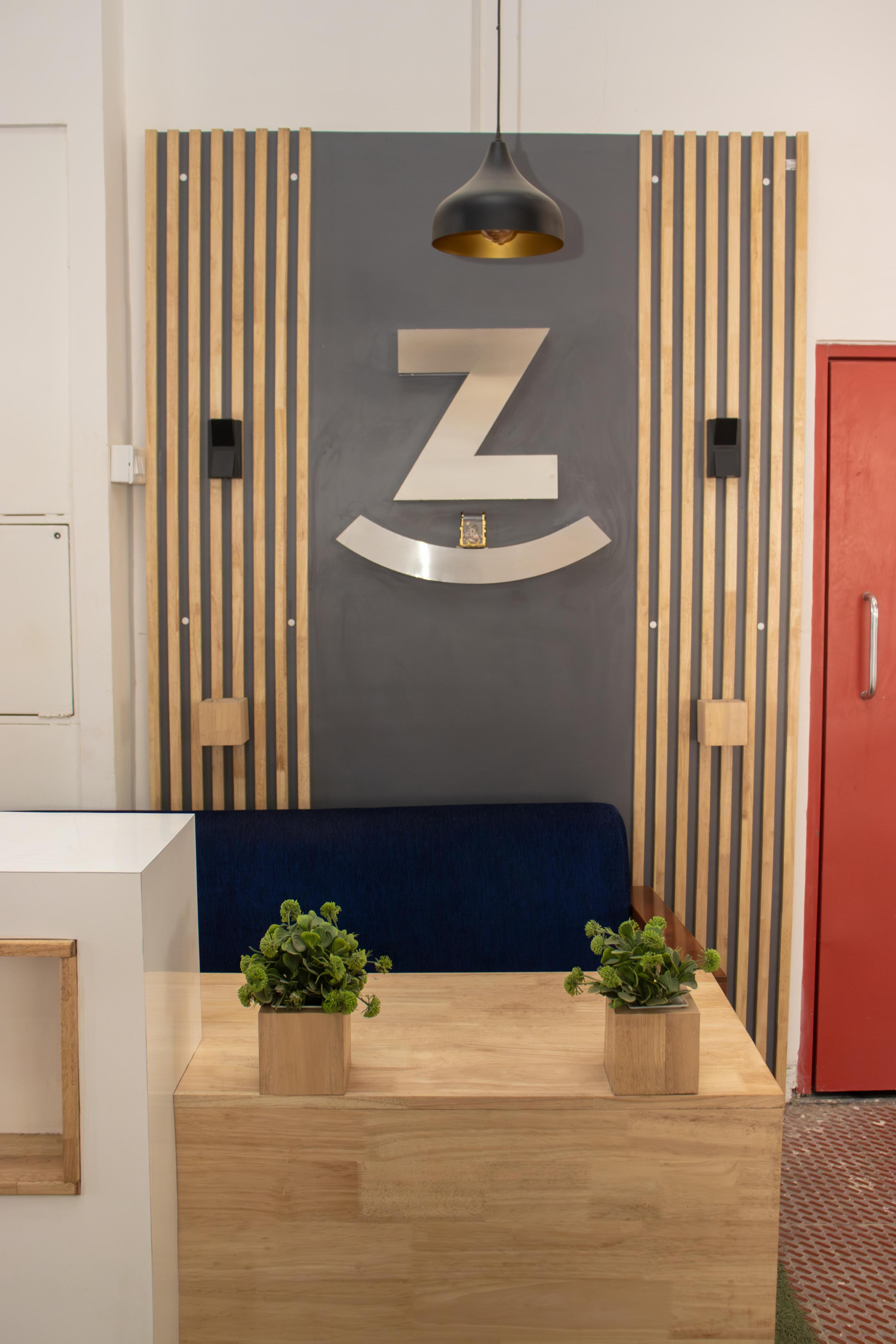 Z Express You 57 - Tap to explore photos
