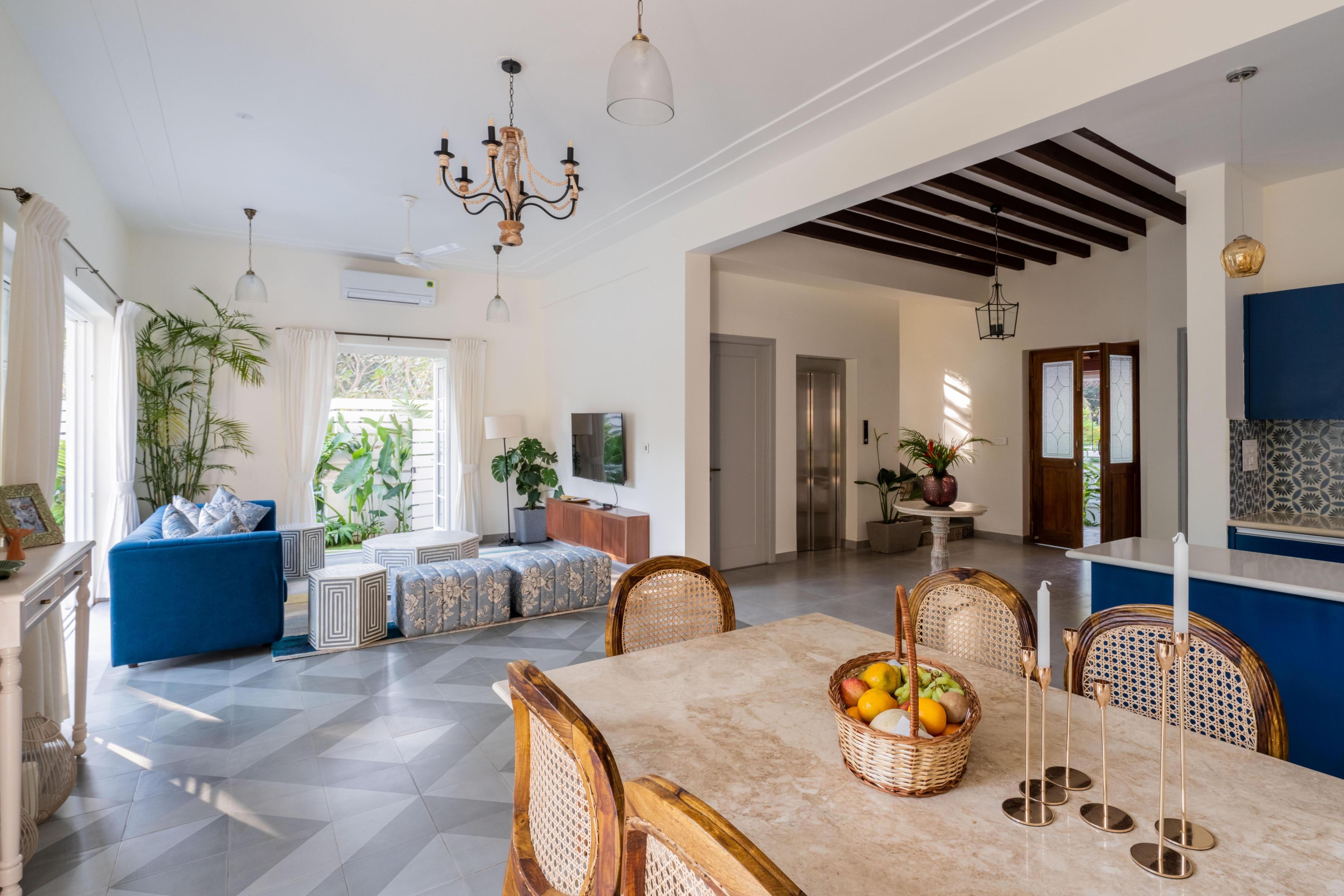 Elegant 4 BHK Pvt Pool near Baga & Calangute - Tap to explore photos