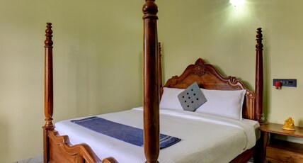 Mountain Breeze Coorg Room Type - Deluxe Room
