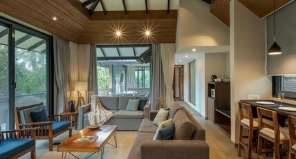 Saffronstays The Glass Grove Room Type - Saffronstays The Glass Grove