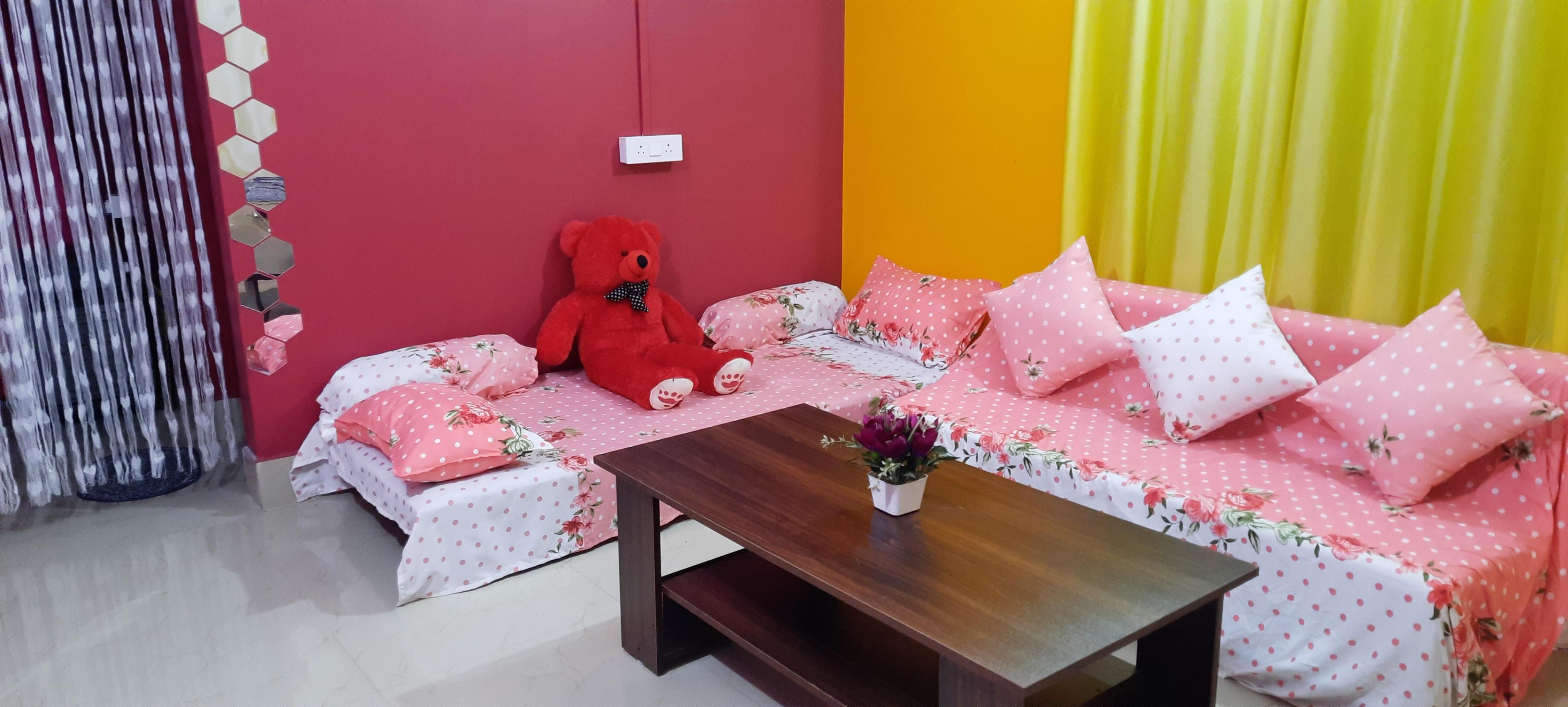 Selfie n Studio Homestay - Tap to explore photos