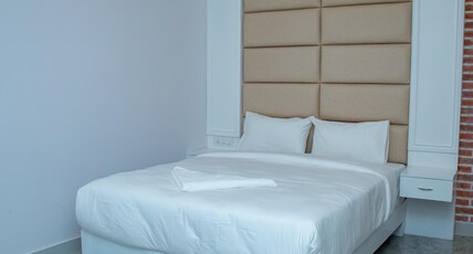 Matina suits and Spa Room Type - Royal Queen Deluxe Room