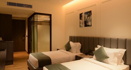 Awesome Palace, Airport Road Room Type - Superior Twin Bed (2 Way airport Transfer) Awesome Palace, Airport Road Room Type - Superior Twin Bed (2 Way airport Transfer)