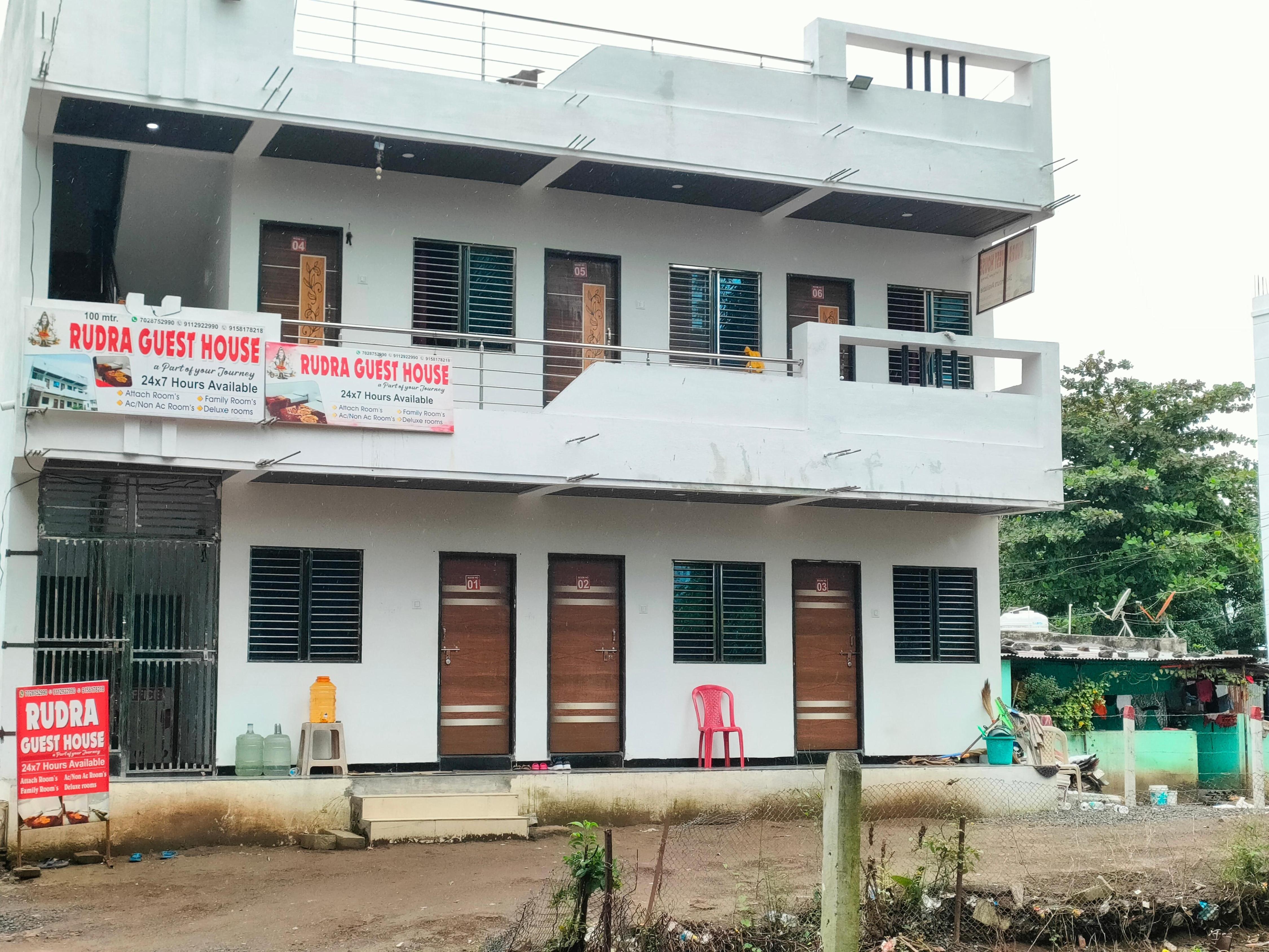 Rudra Guest House - Tap to explore photos