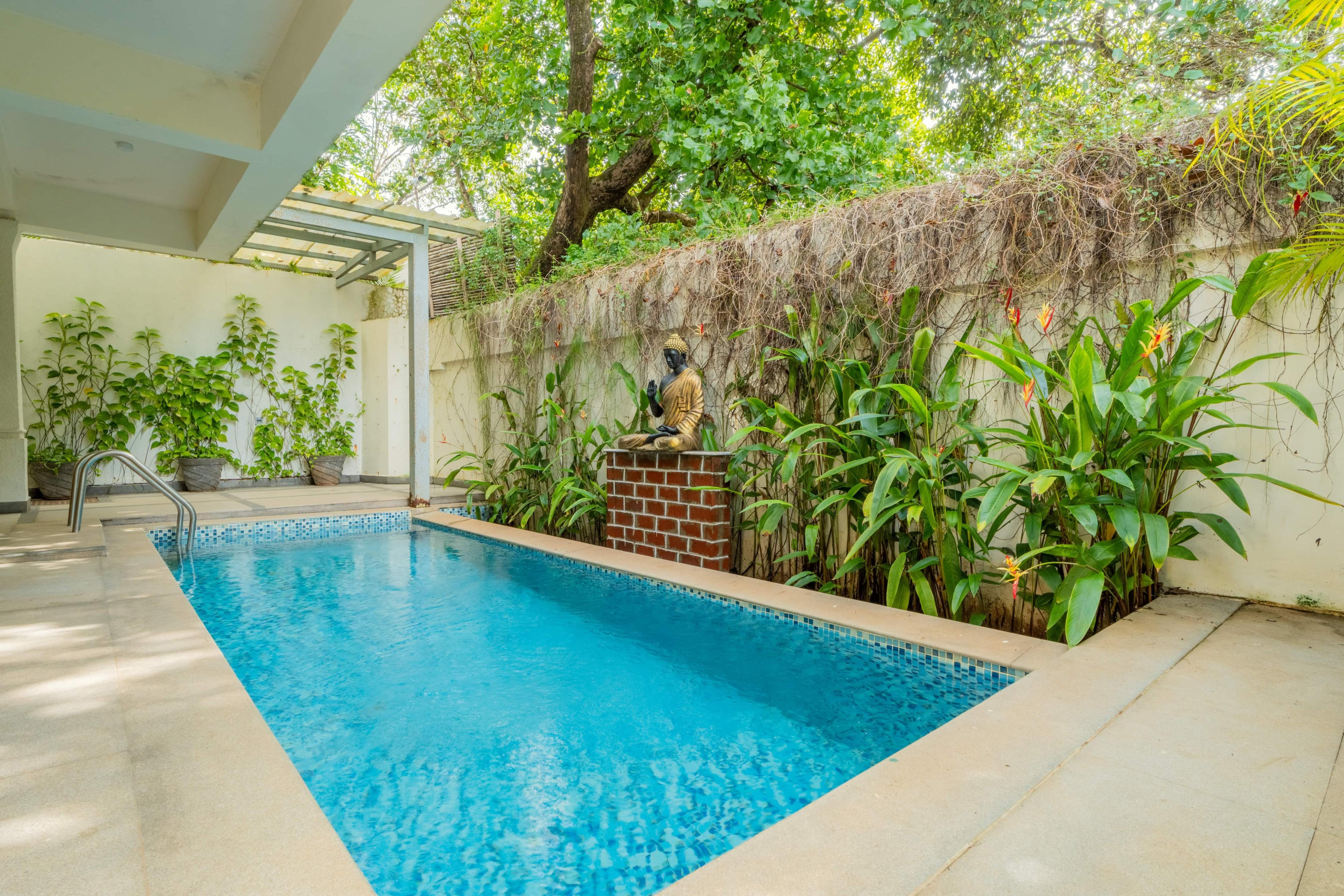 ELIVAAS Signature 3 BHK With Pool & Bar | Villa Judiline - Tap to explore photos