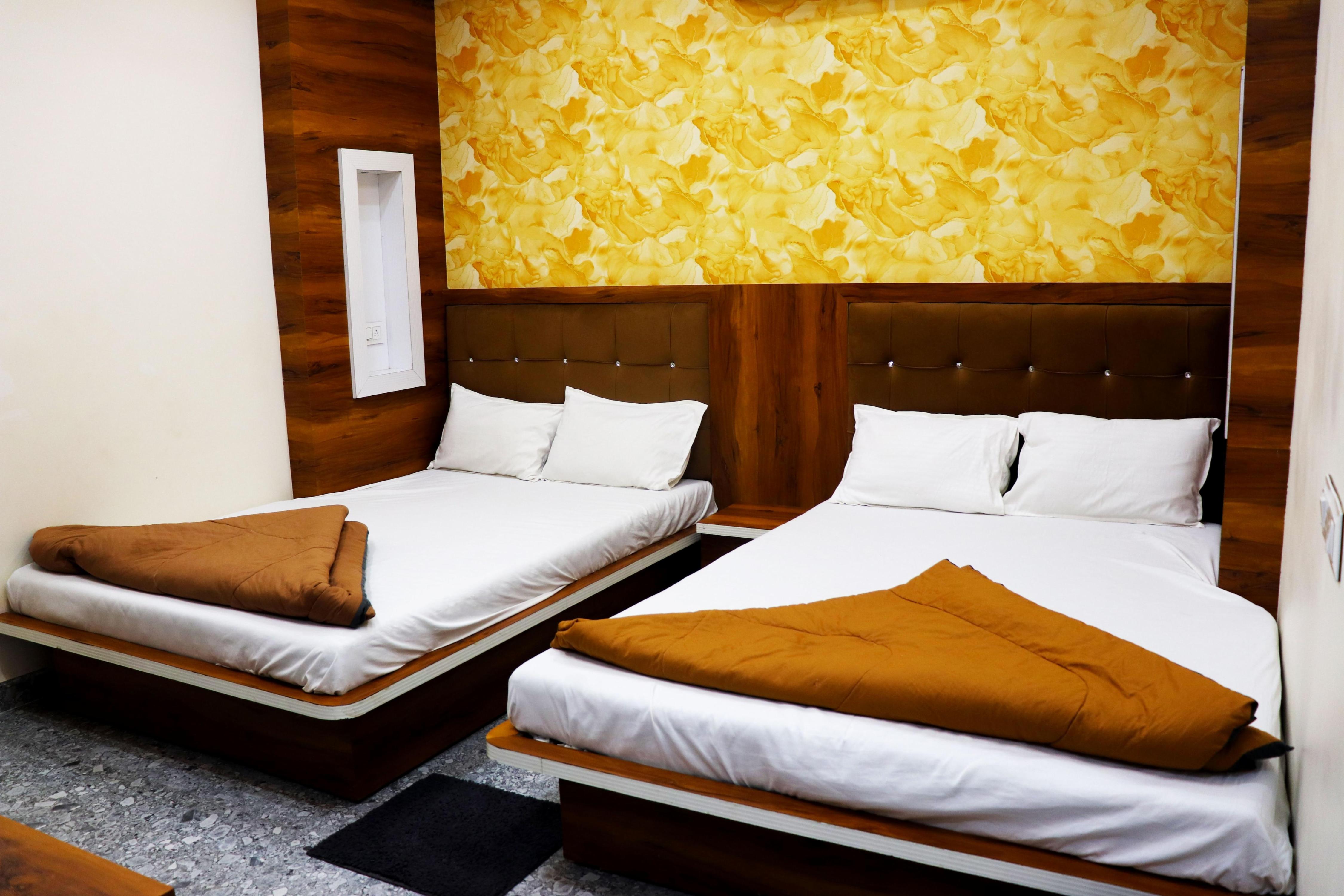 Hotel aadarsh Room Type - Bedroom 1