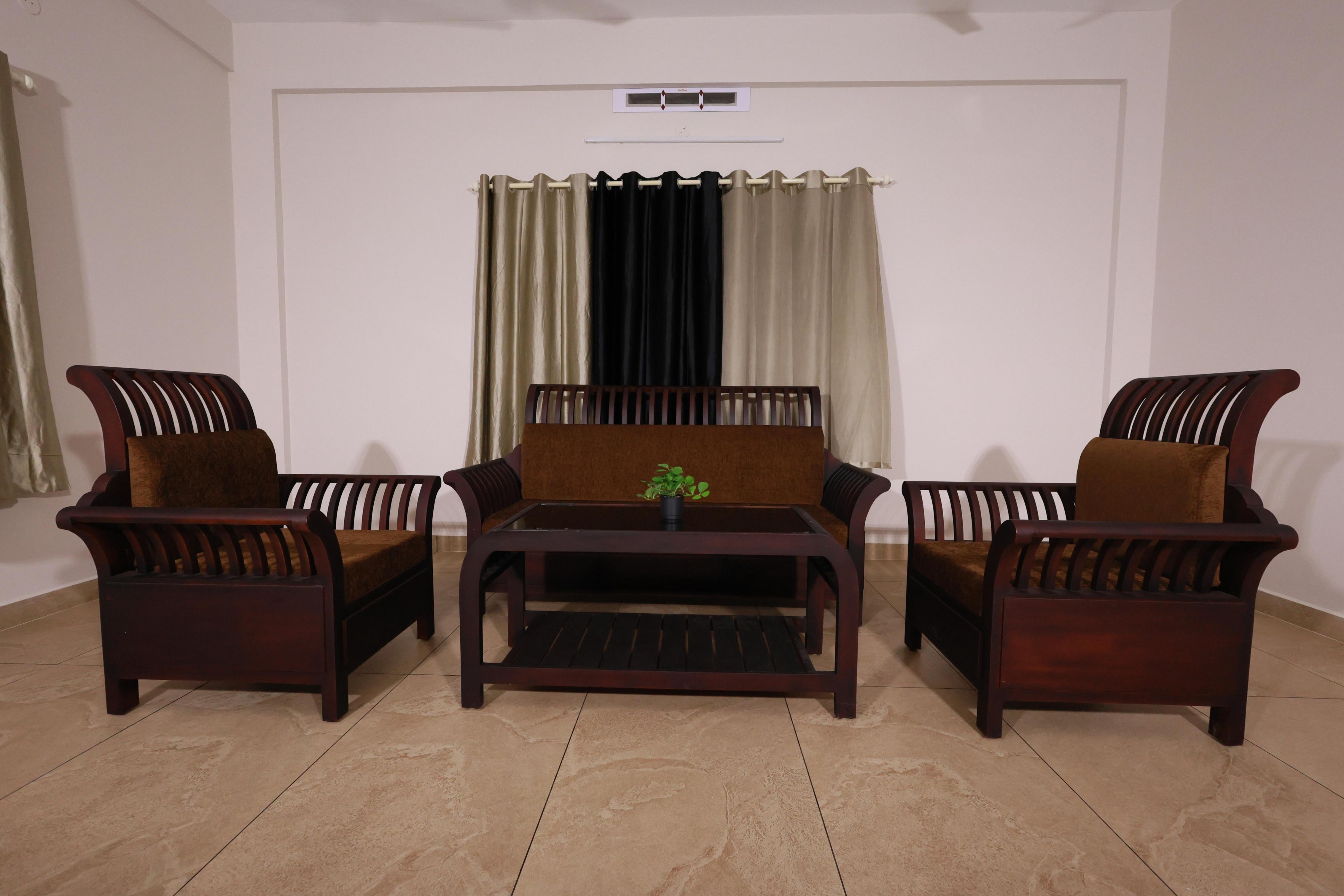 Malabar 2 BHK Service Apartment - Tap to explore photos