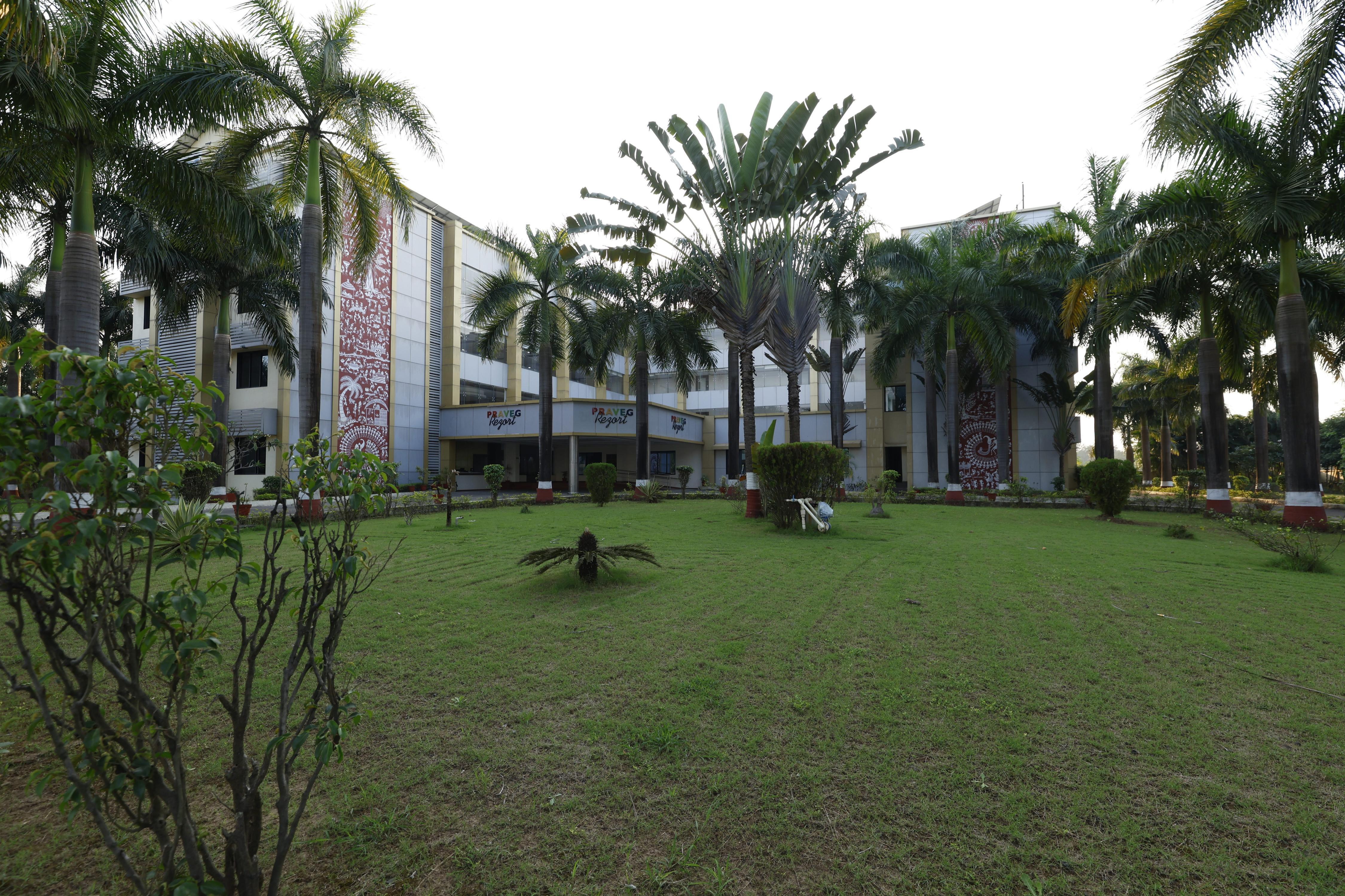 Rooms of Praveg Rezort Silvassa