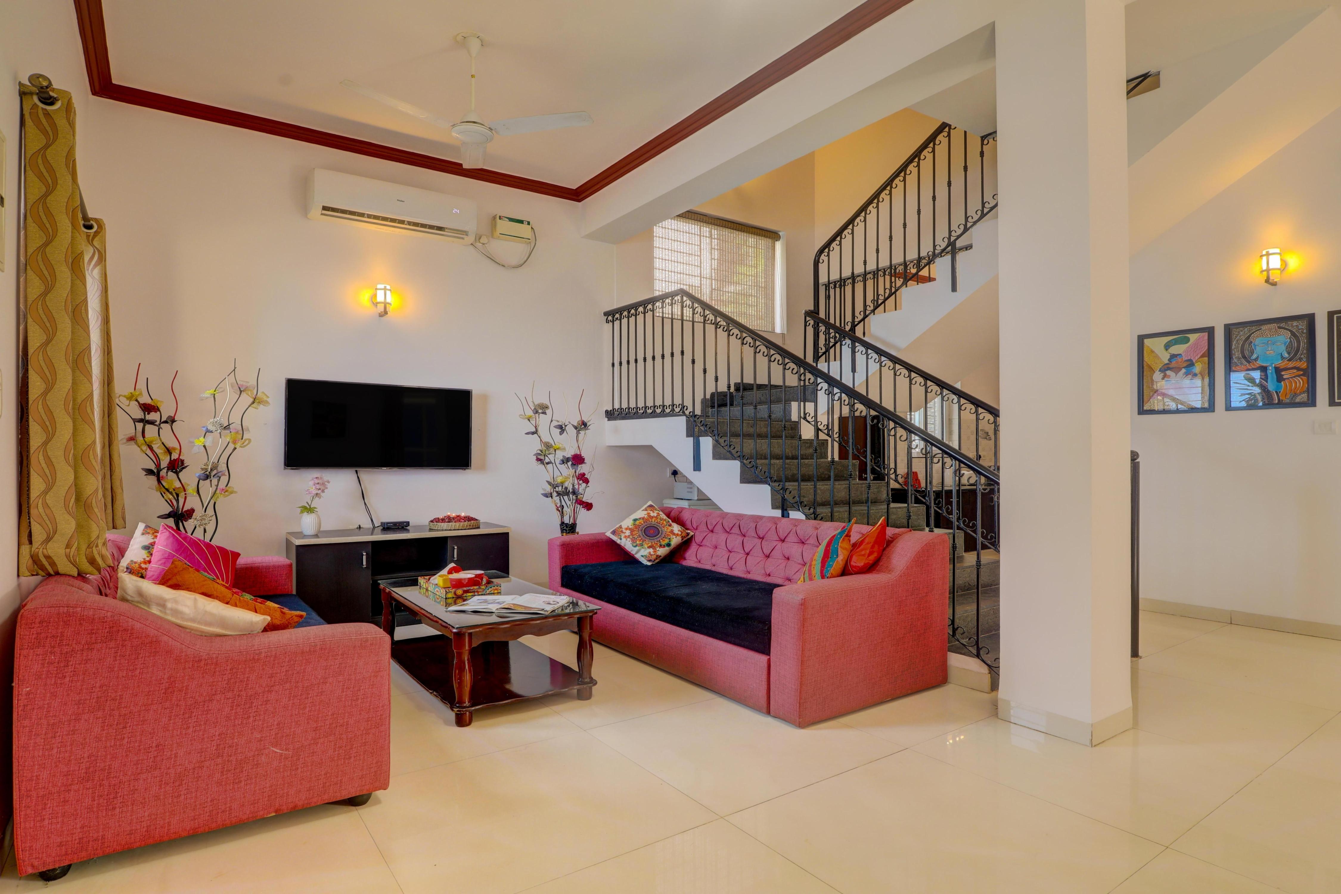 Ludo Private Pool Villa | 6BHK - Tap to explore photos