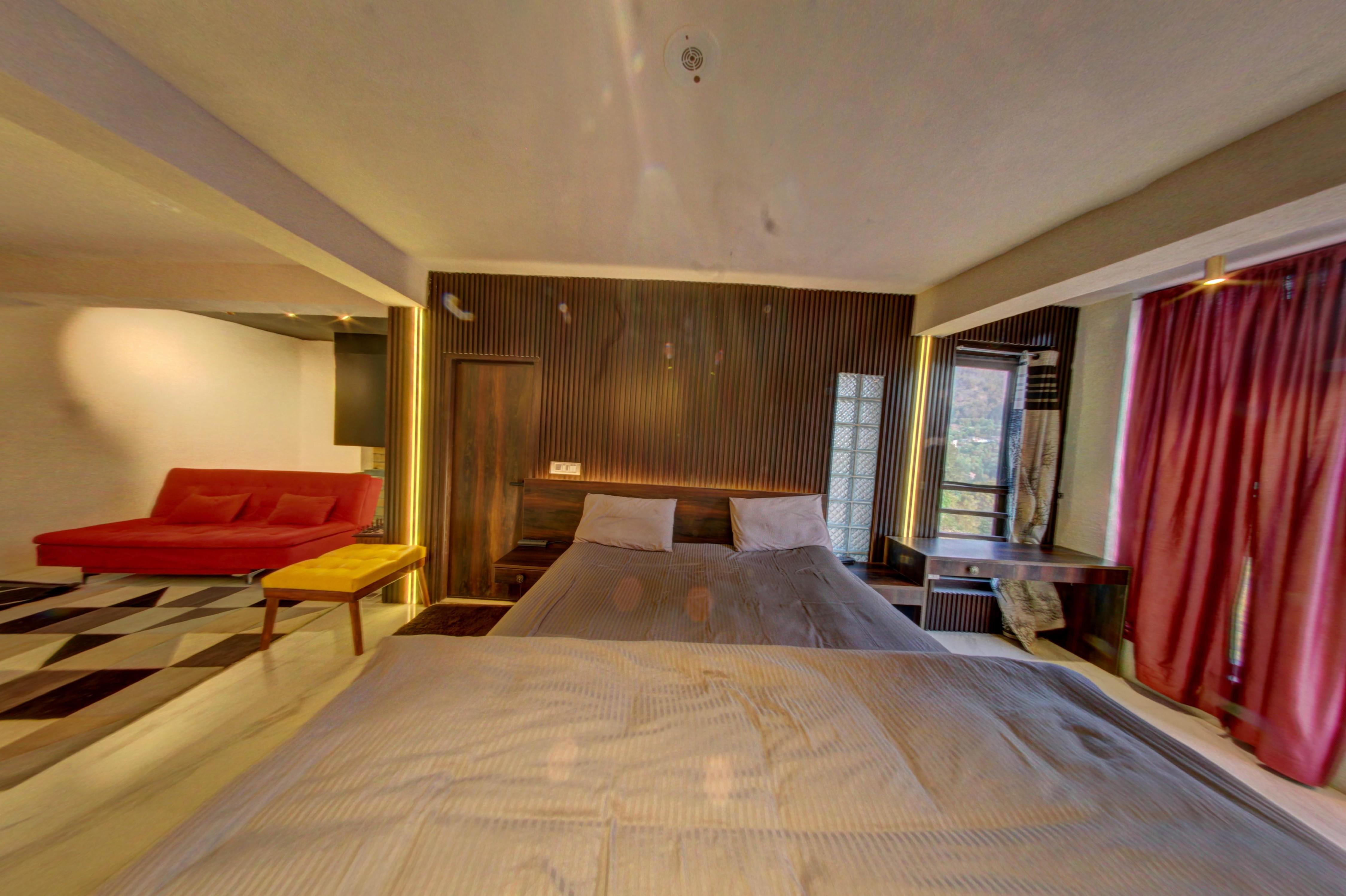 4 BHK Luxury property near Nainital - Tap to explore photos