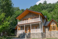 Somvan Chalet