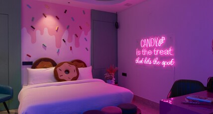 Orsom Stays Sassy - Sector 53 Room Type - Candy Room