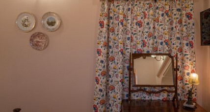 Cavalry Villa Bikaner Room Type - coral