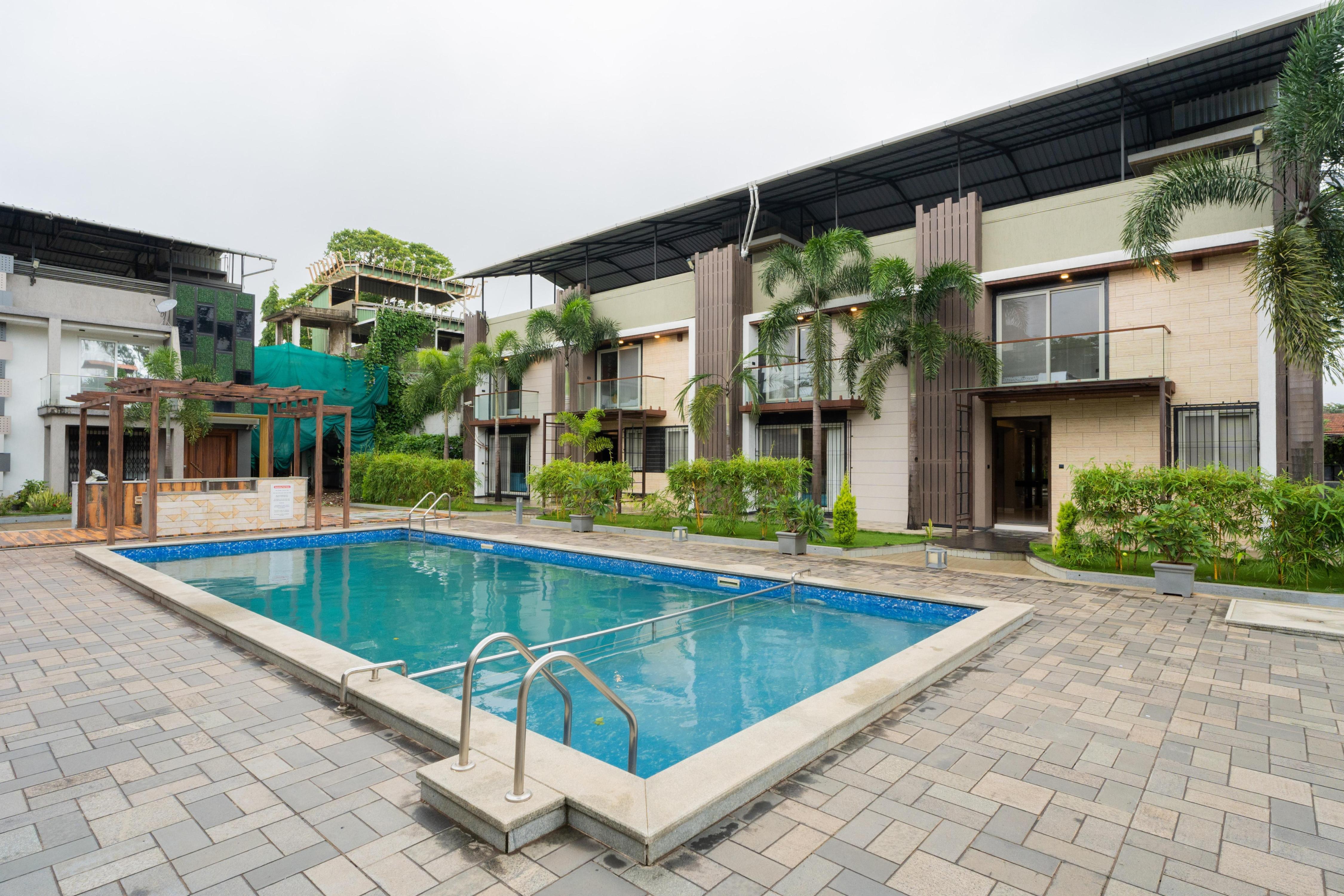 5 Bhk Villa | Shared Pool | Khandala Hills - Tap to explore photos
