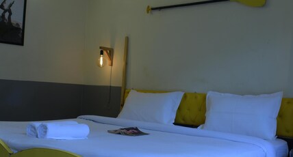 Julley Commune - Dorms x Rooms x Cafe Room Type - Deluxe Double Room