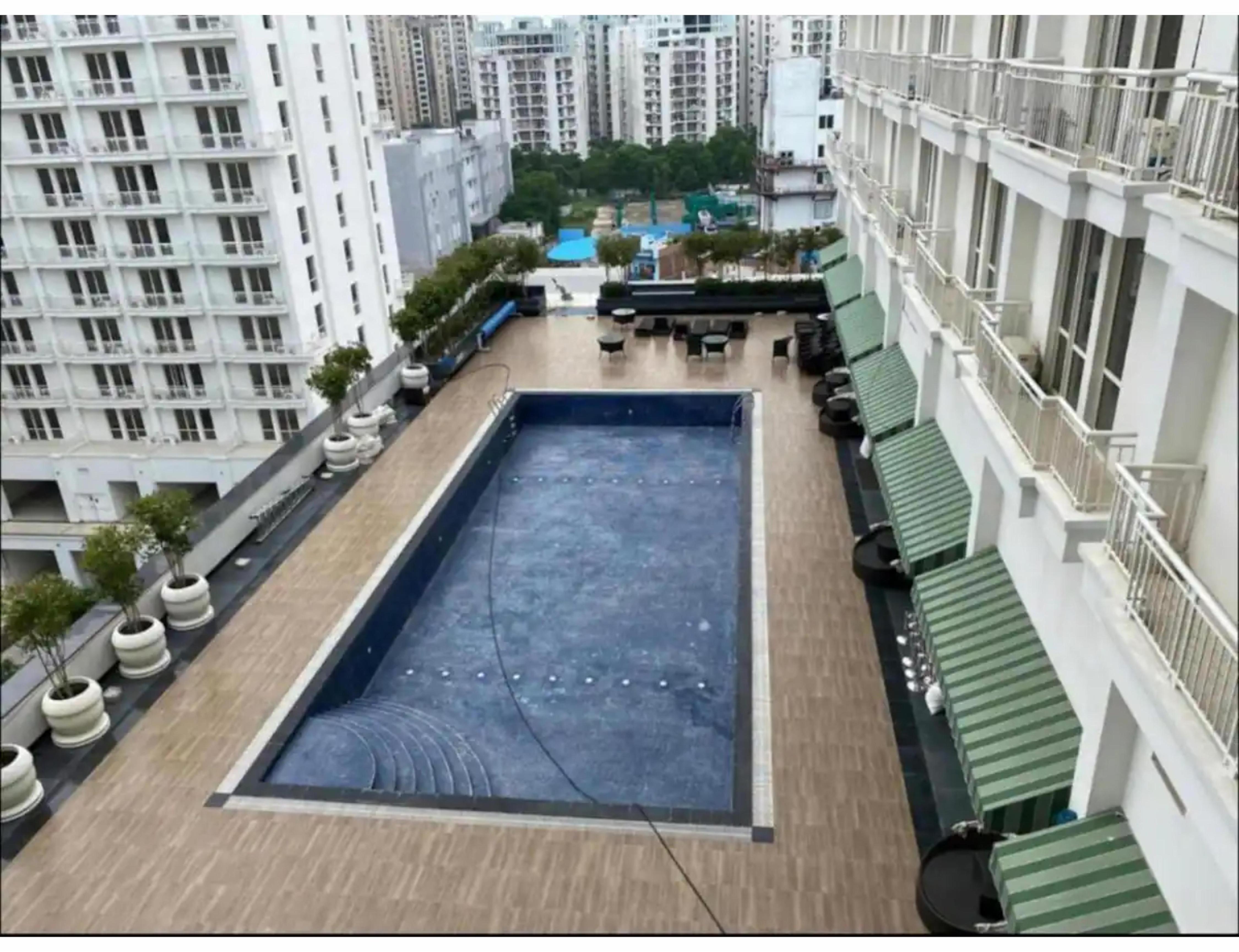 EzyStay|ENTIRE 1BHK APARTMENT - Tap to explore photos