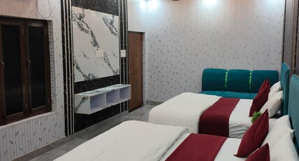 Veer Raghav Guest House Room Type - Family Room