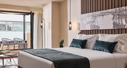 Athenarum Portus Life & Style Hotel Piraeus Room Type - Superior Suite with Terrace & City View