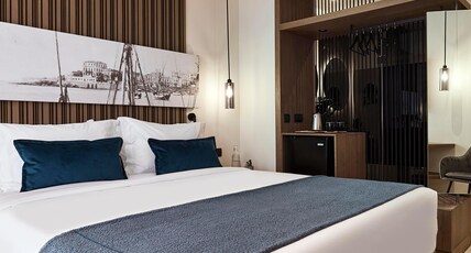 Athenarum Portus Life & Style Hotel Piraeus Room Type - Comfort Double Room with Side City View