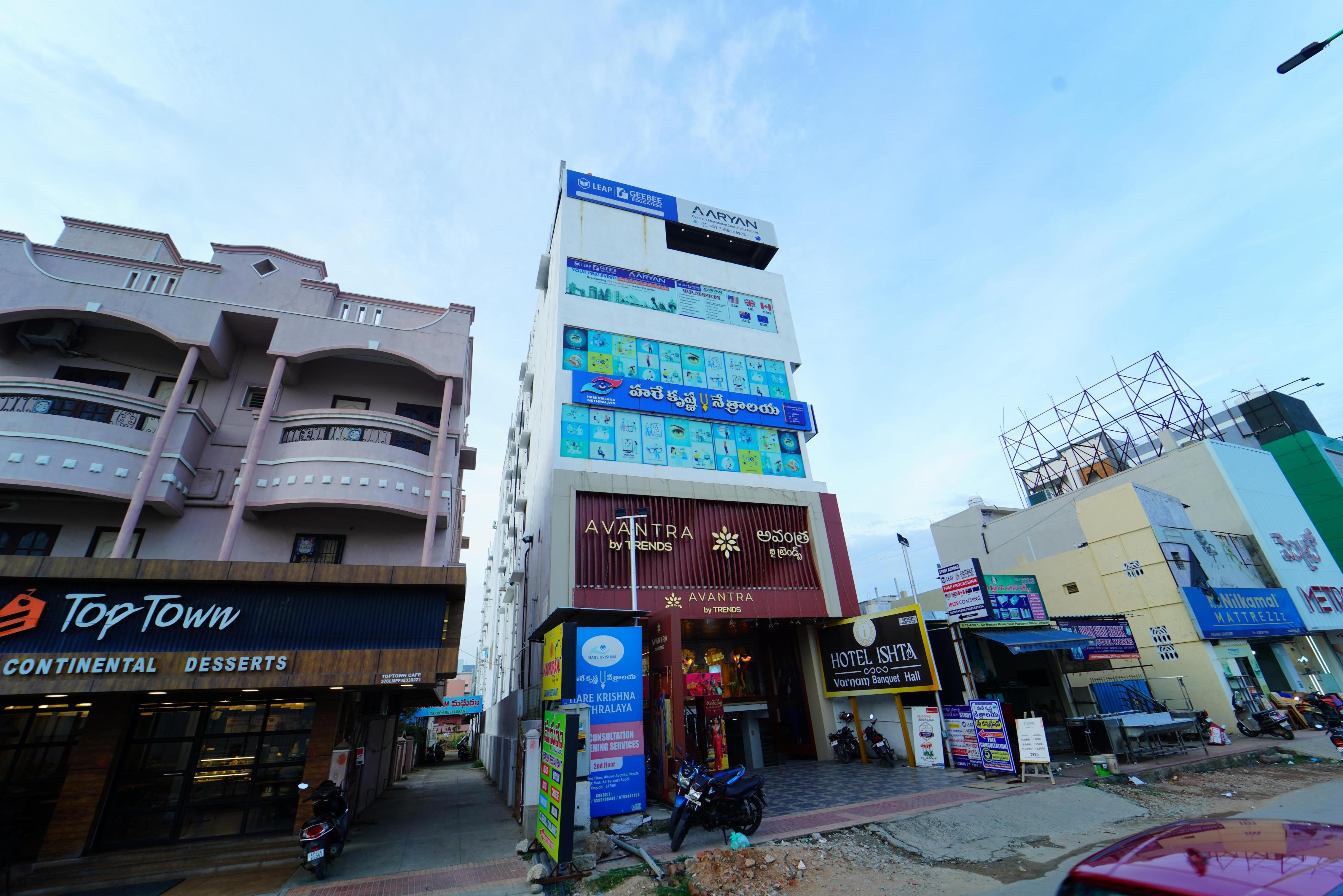 Hotel Ishtaa - Tap to explore photos