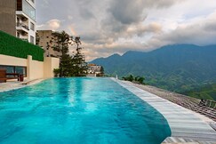 Fansipan View Hotel