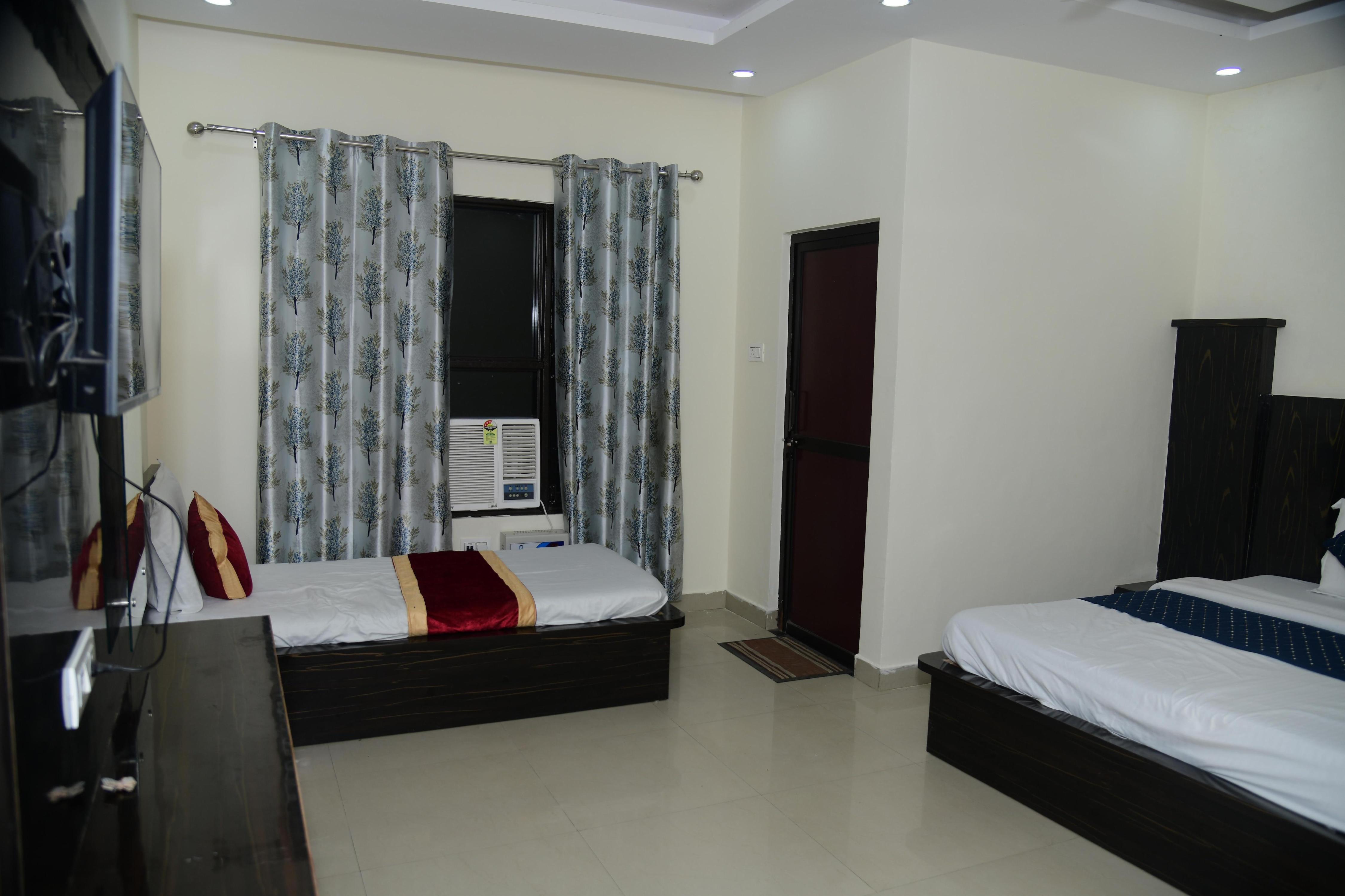 Maa Bhawani HomeStay Katra Room Type - Triple Bed