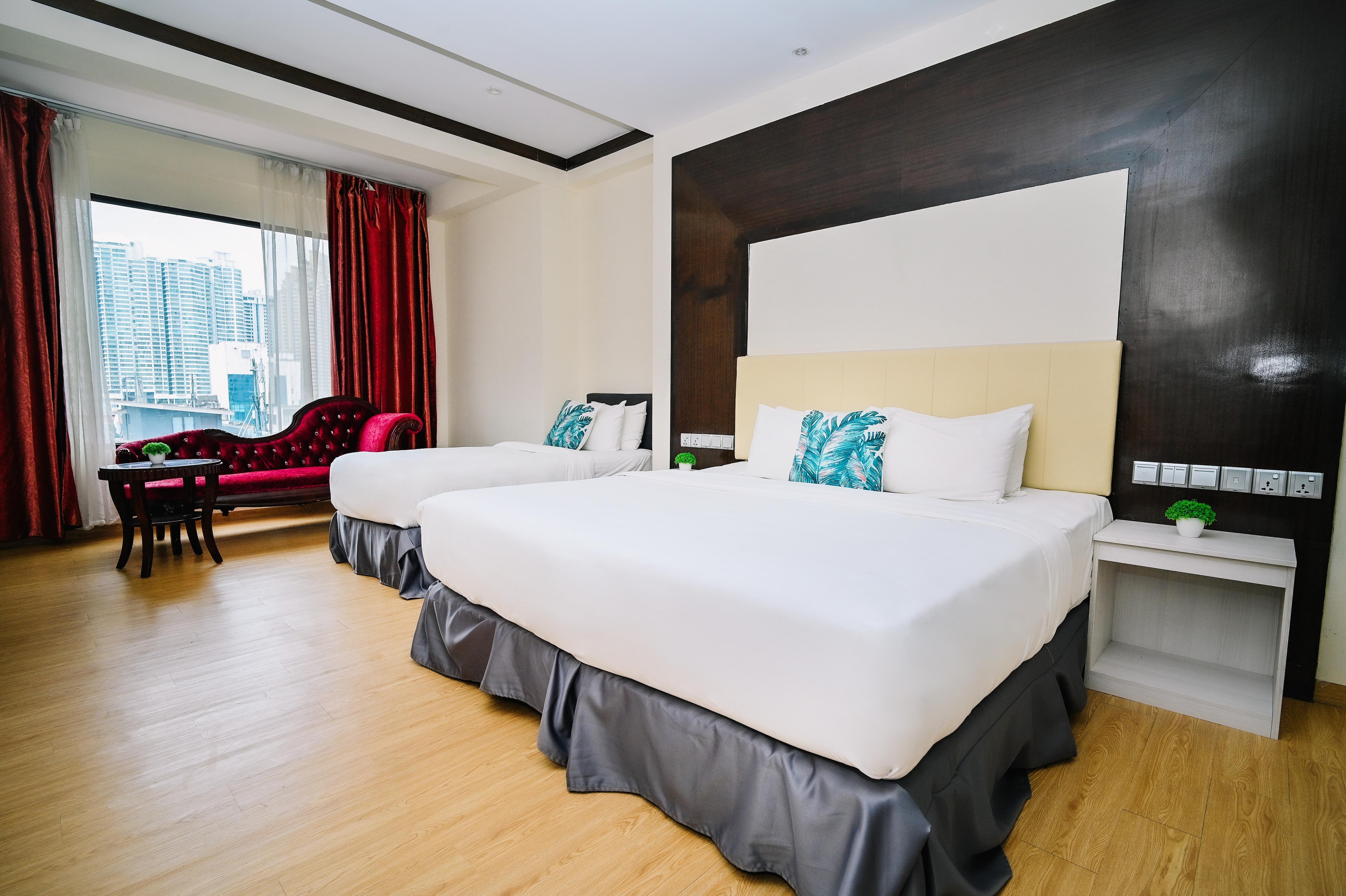 Kingston Hotel 5 at Chow Kit Room Type - Family Triple Room