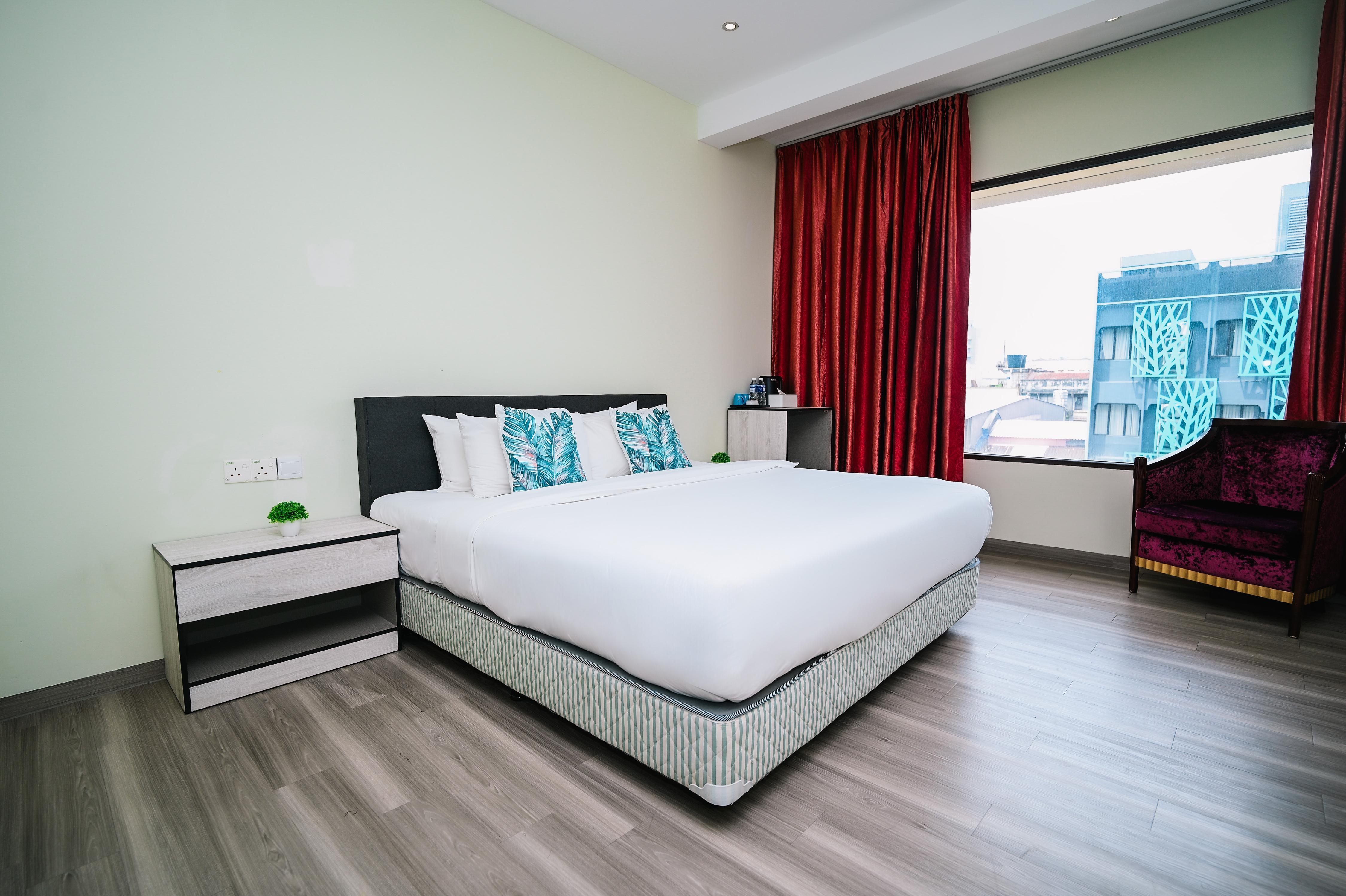 Kingston Hotel 5 at Chow Kit Room Type -  Deluxe King Bed, City View