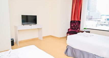 Kingston Hotel 5 at Chow Kit Room Type - Deluxe Twin Bed, City View