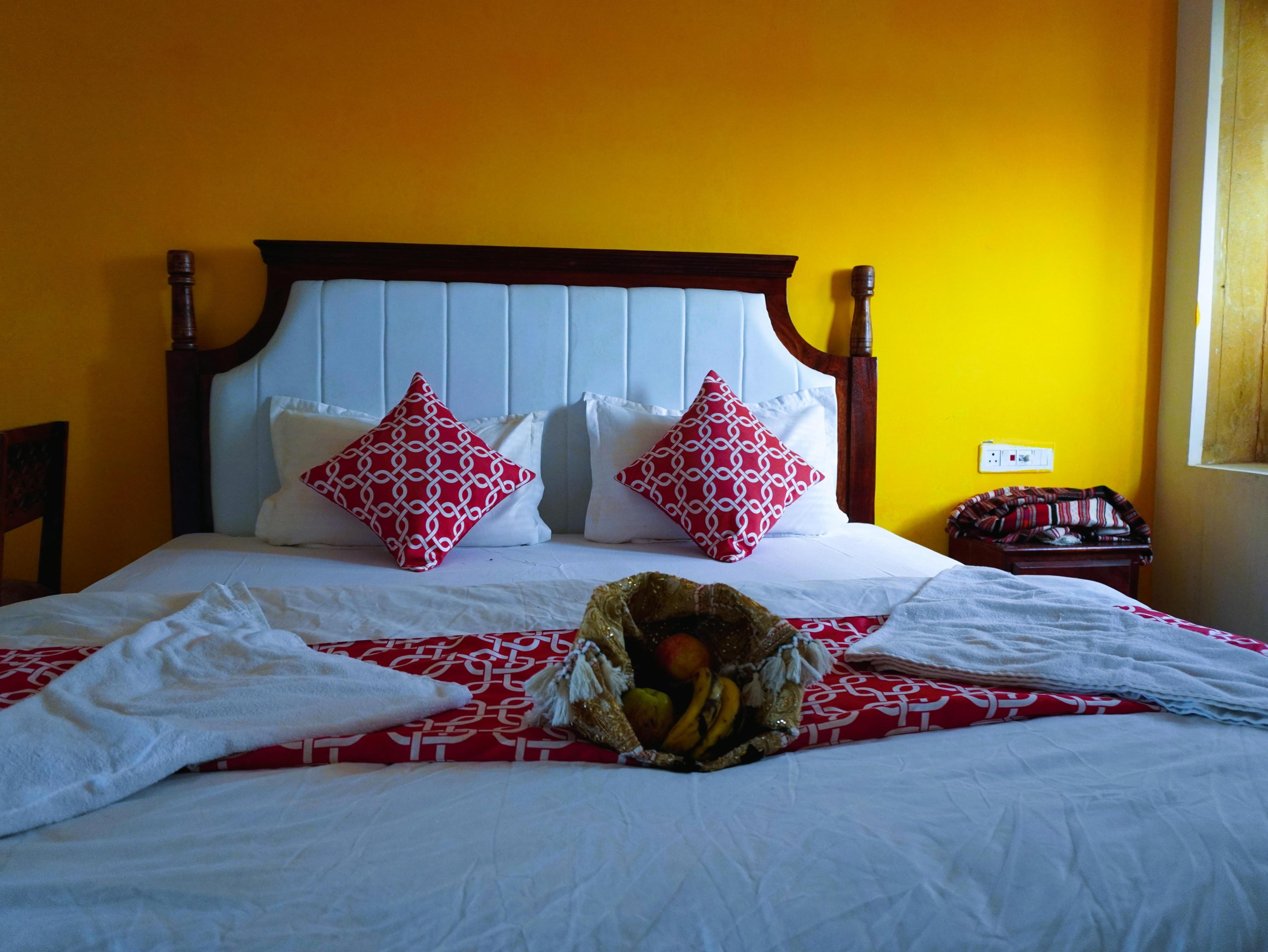 Dune Delite - Tap to explore photos