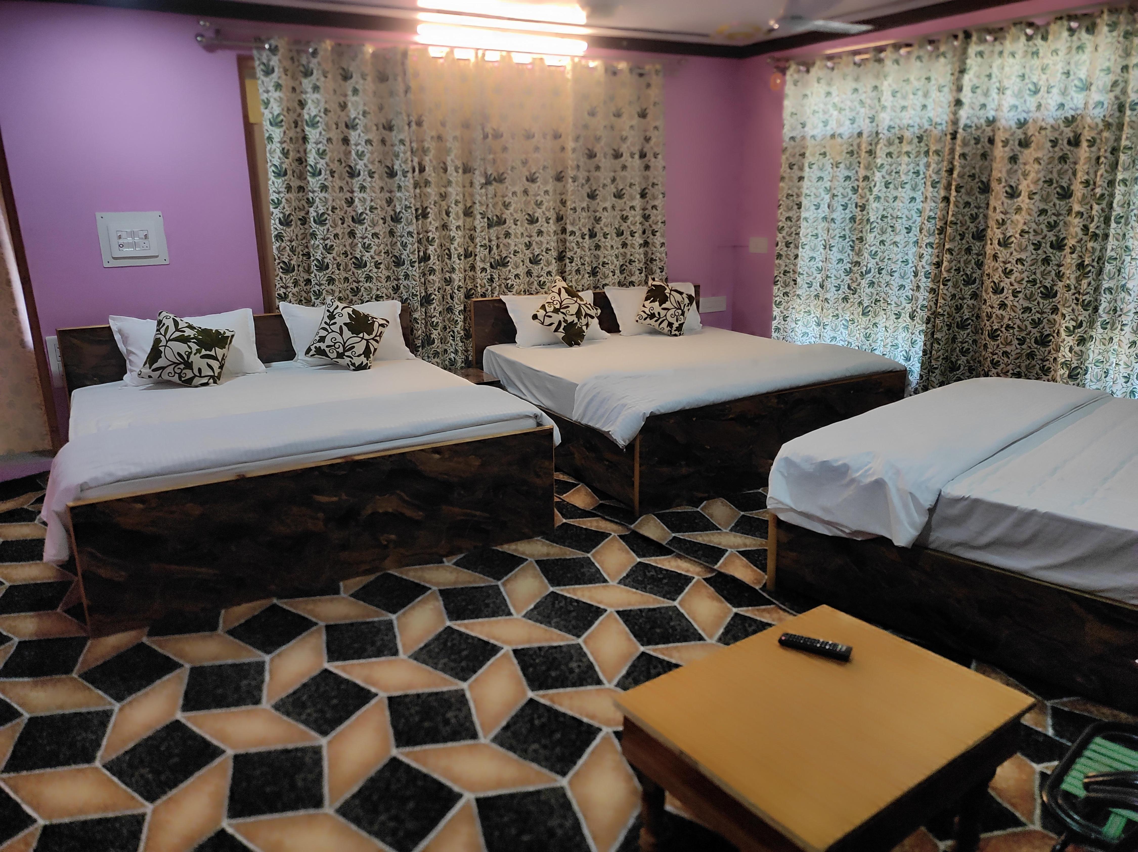 Mubarik Home Stay Room Type - Bedroom 3