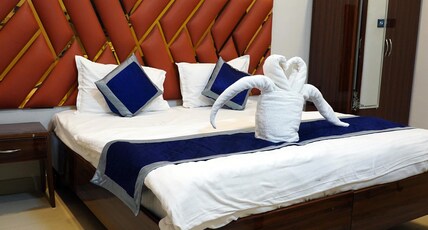 Kailasha Inn Room Type - Super Deluxe Room