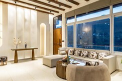 4 BHK Villa With Balcony & Lake View